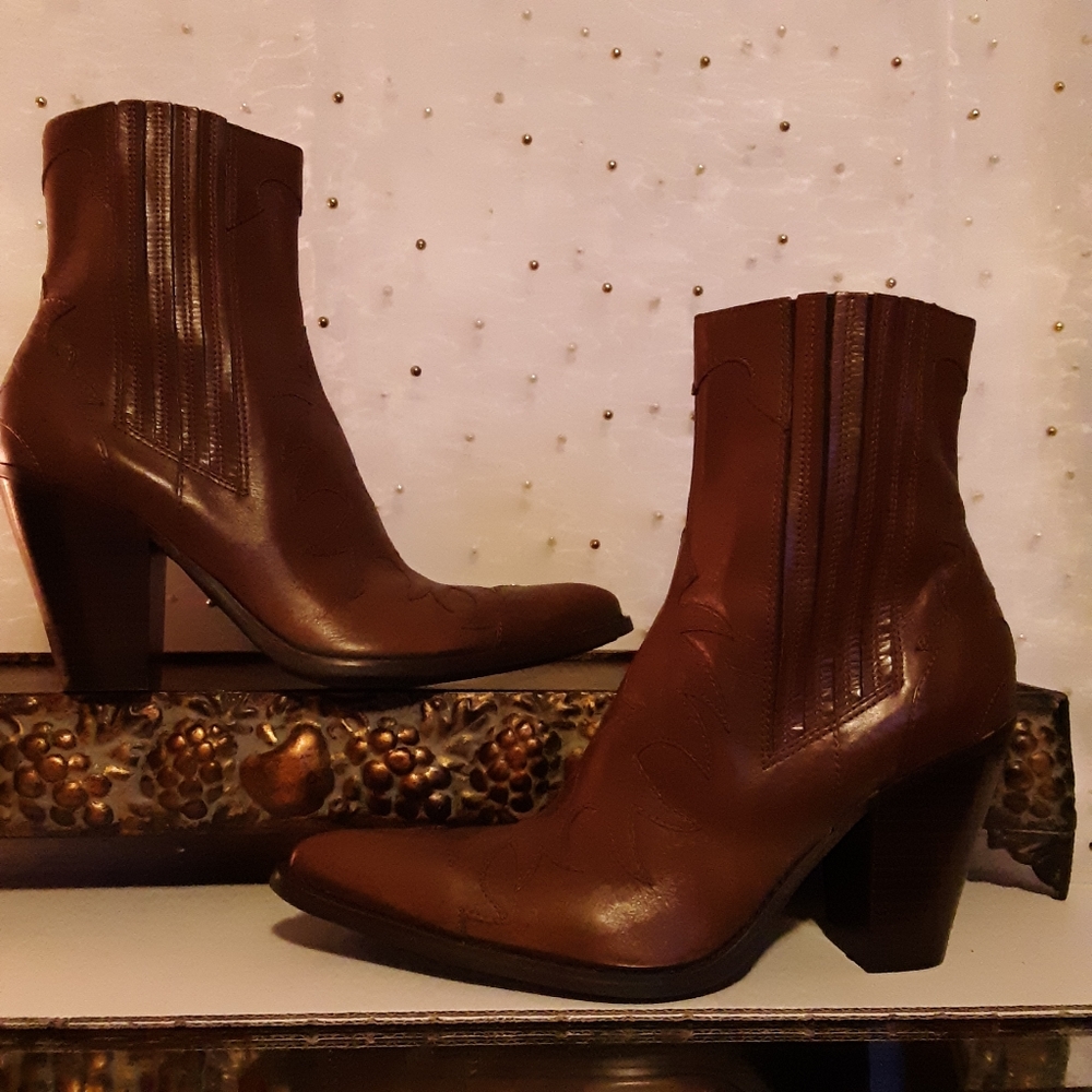 Guess Lthr Ankle Booties "Rhapsody" 7-1/2M NWOT